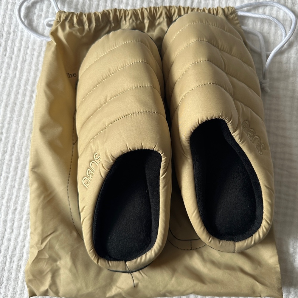 SUBU - BEIGE QUILTED SLIPPERS
